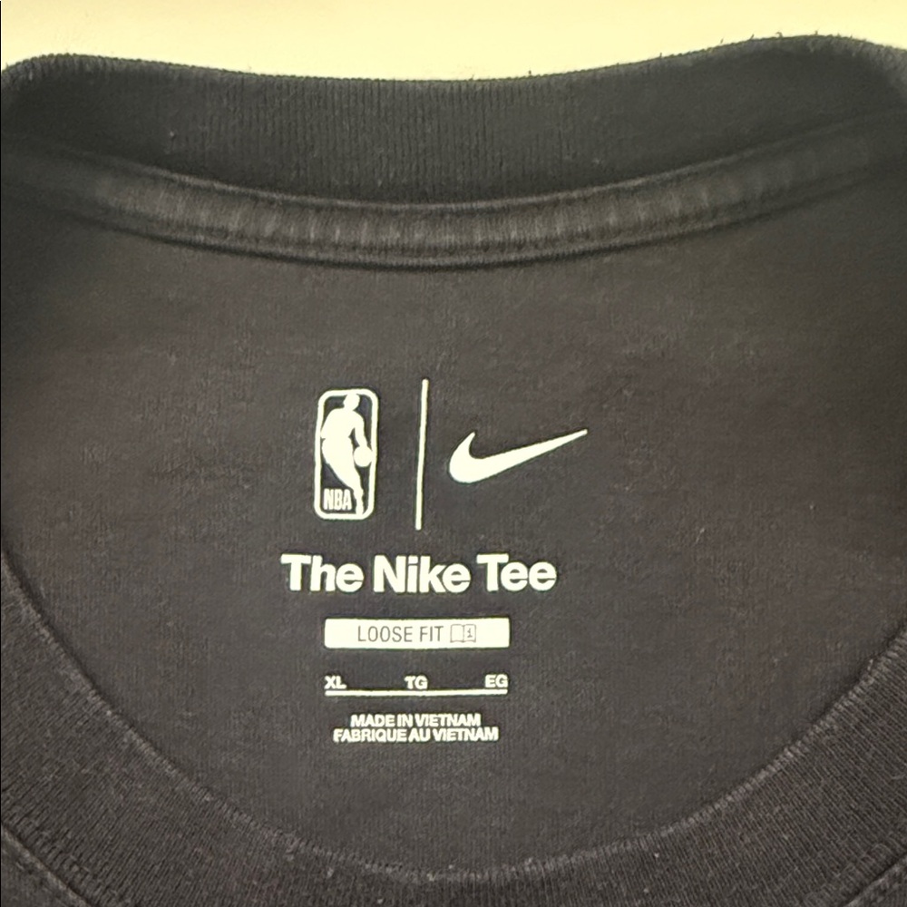 Nike Black Los Angeles Lakers Space Graphic Tee - Picture 3 of 5